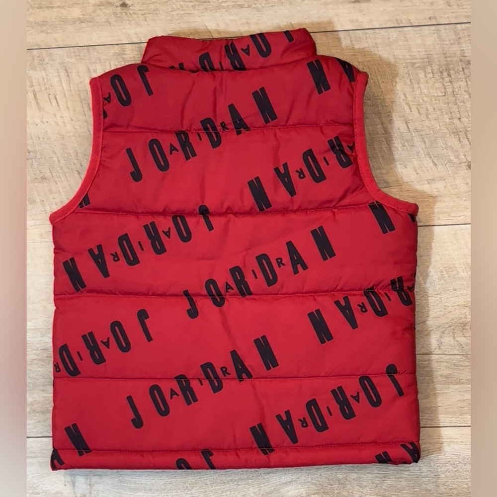 Jordan Infant Puffer Vest Size 24 Months - Picture 6 of 6